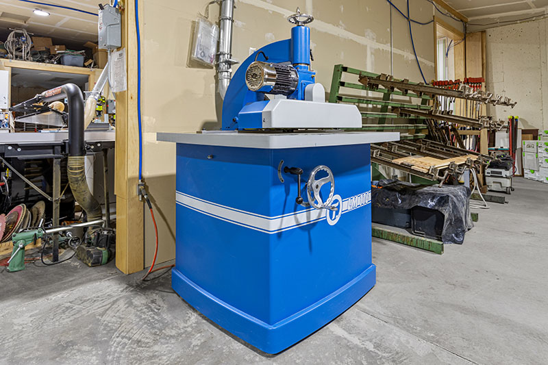 Circle T Lock Miter Saw